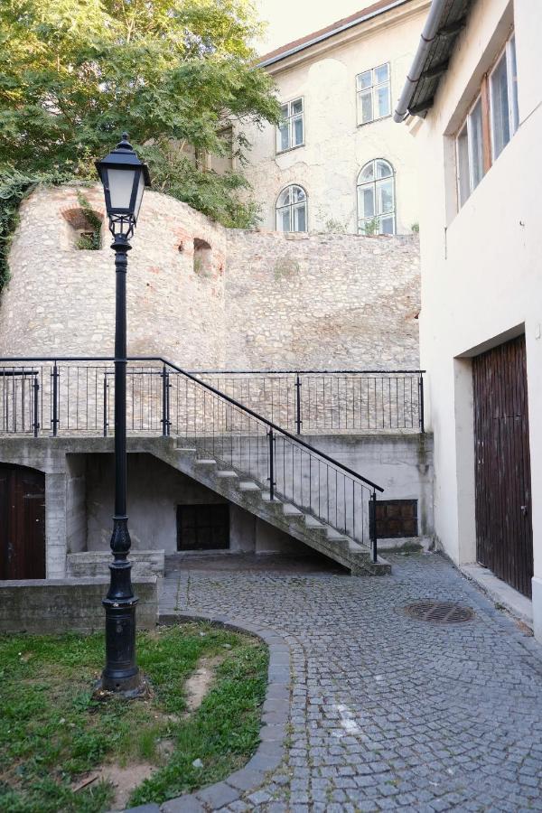 Varfal-Lak Apartman Sopron Exterior photo